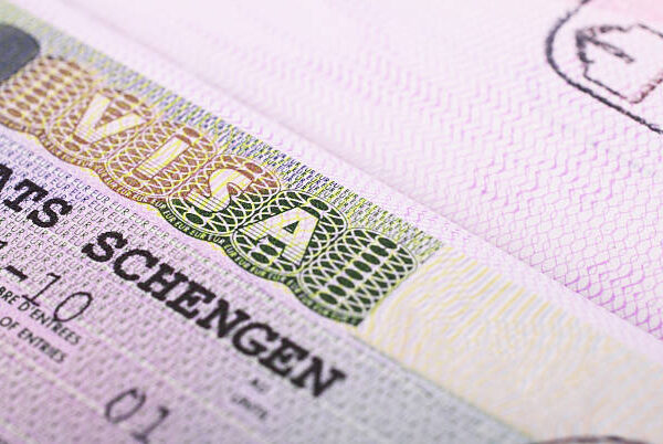 ما هي شروط حمل فيزا شنغن للسعوديين ؟